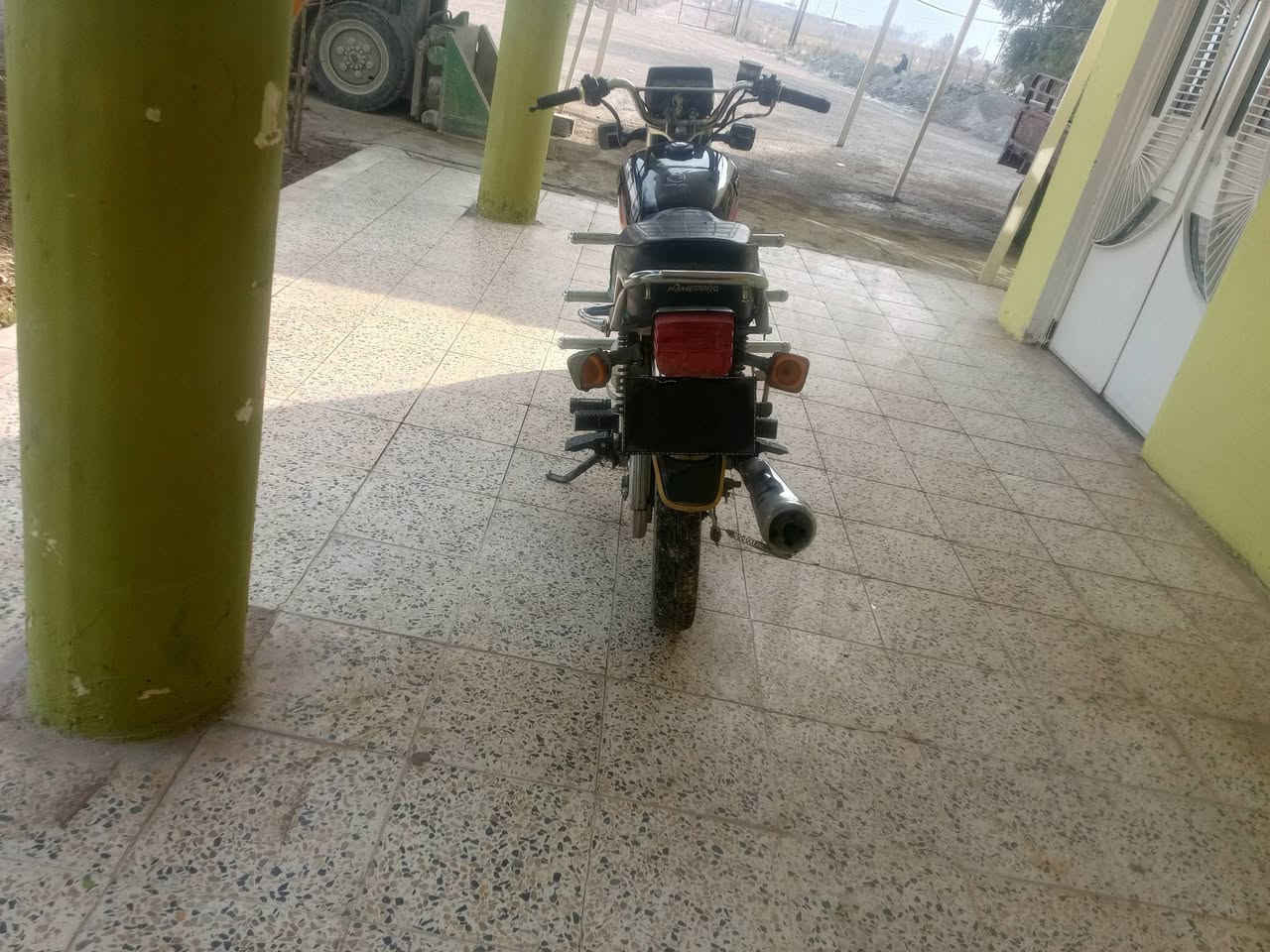 السلام عليكم دراجه للبيع موديل 2022 العنوان ديالى بعقوبه تقاطع ابو صيدا هذا رقمي ***********
