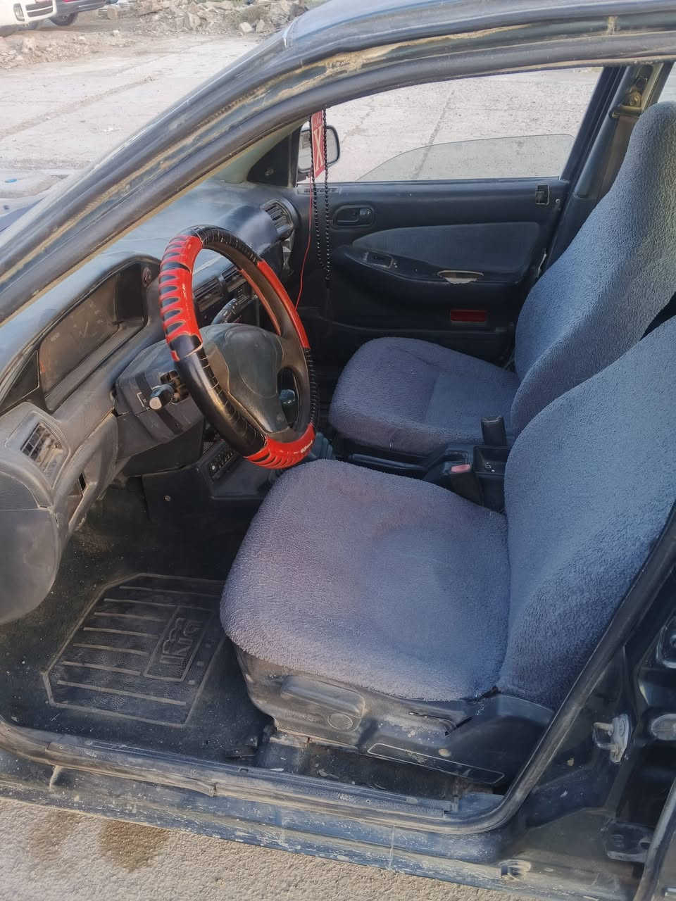 السلام عليكم
كيا سيفيا موديل 1993 كفاله عامه رقم كركوك تحويل وكالة 
صدر كهربائيات شرط كير شرط محرك 16 مفتوح الناعم شرط
تدفئه تبريد فول سيارة جاهزة مال جناي السعر 28 بيها مجال 
***********
