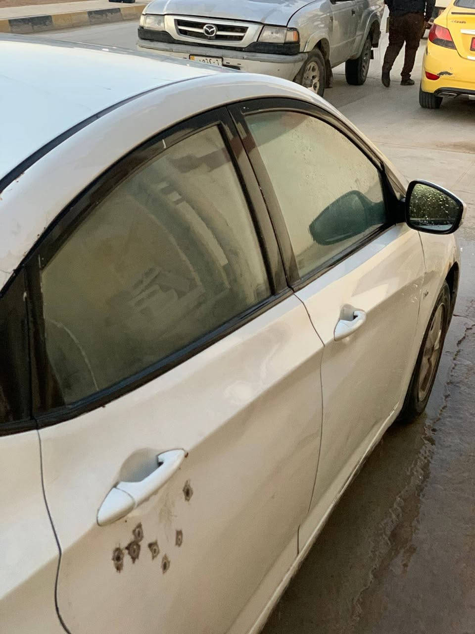 😊 منشور خاص بالتقسيط
*سيارات للبيع بالتقسيط في الموصل وأربيل 🚗💰*

نظام التقسيط مريح:
- ننطيك وكالة قيادة فقط لحين الانتهاء من الأقساط 🚗
- تتحول  بعد سداد كامل المبلغ 💸
- ضمانات: كمبيالة من كاتب عدل او  وصولات أمانة 🛡️

هونداي اكسنت
موديل ٢٠١٣
مواصفات نص فول
مكينه ١٦٠٠
بيها قطعتين صبغ
بس اكو مكانات يرادلها صبغ وتعديل وتقليم
يعني سياره يرادلها مصرف
انزلك مصرفها من سعرها اخر قسط 
رقم ميسان مسطرة شرط تحويل من موصل
صاحبها الشرعي موجود بالموصل
مقدمه ٤٠ شهر ٣ ورقات سعرها عالخاص

*للتواصل: ***********
                ***********
                *********** واتساب 

🚗💰 لا تفوت الفرصة! 😊
