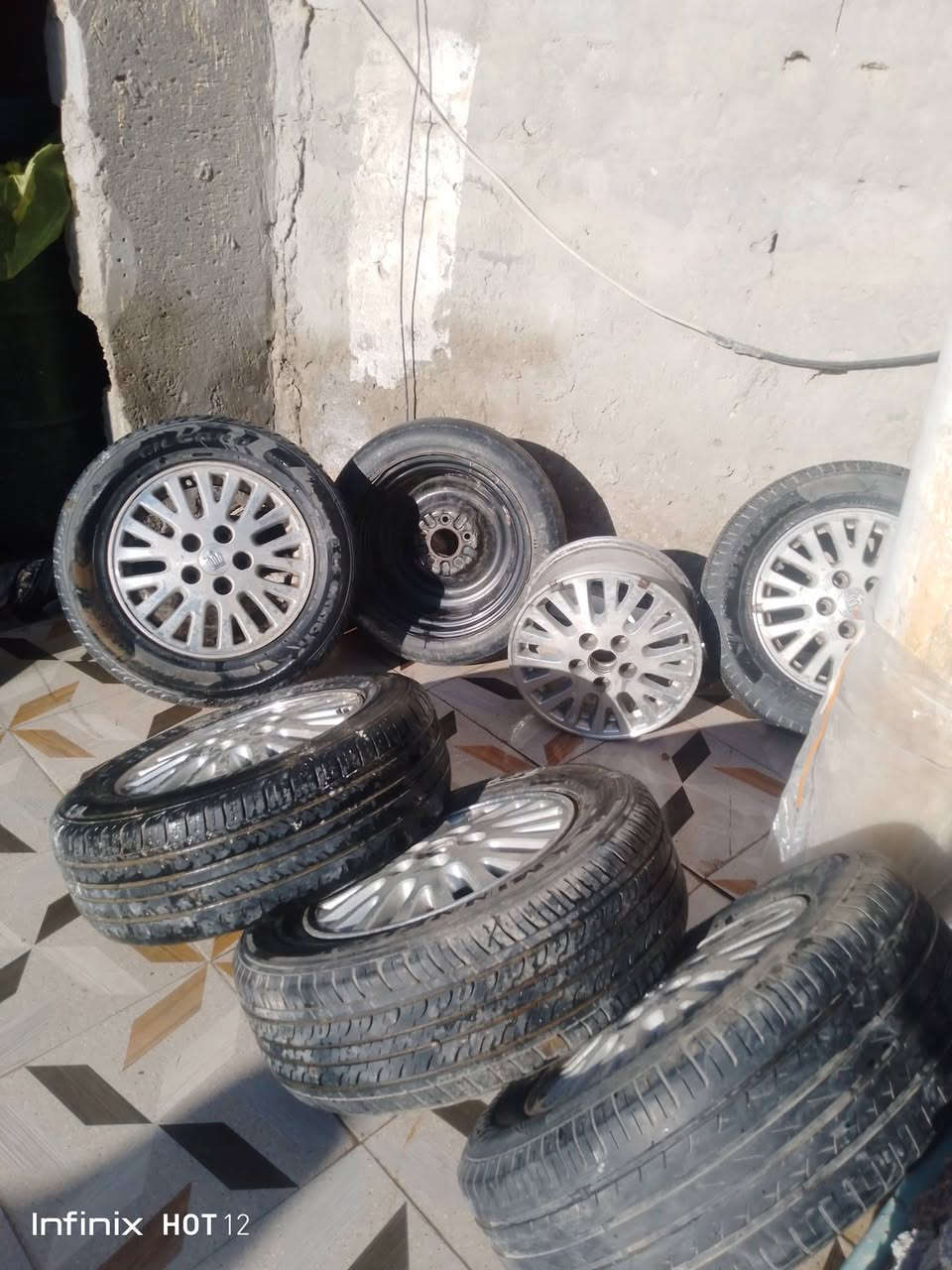 سلام عليكم  وياله ملكه تخمين ويل حصيره للبيع السعر 160 بيهن مجال مكان بابل القاسم رقم ***********
