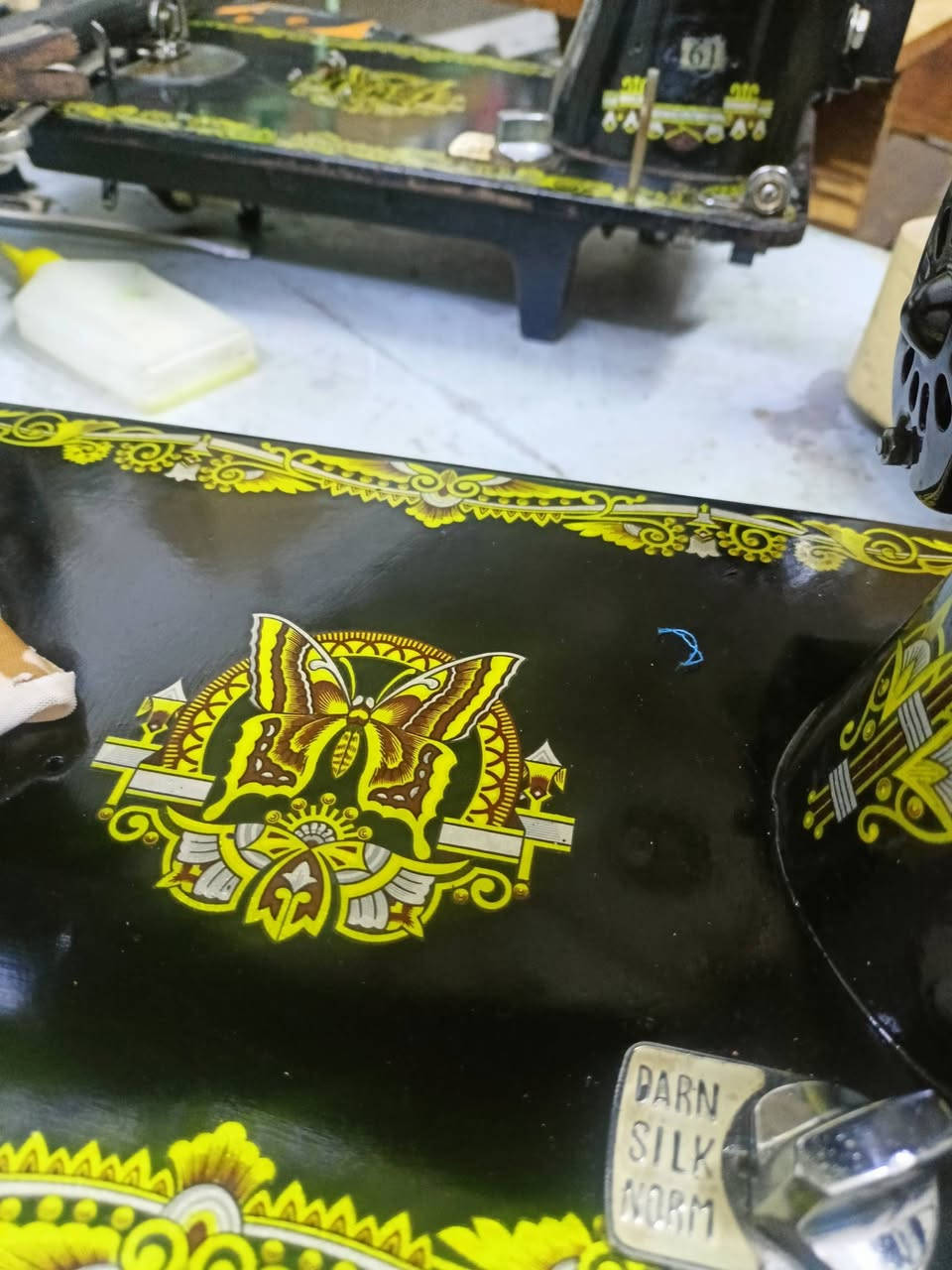 مكينه فراشه من القديمات اخو جديد مستعمل شي قليل ***********🦋 🦋***********
