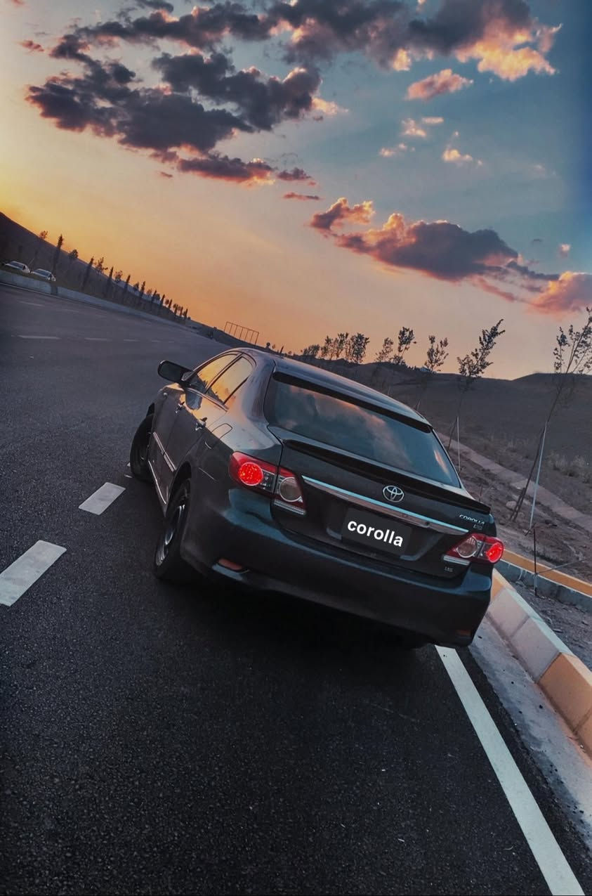 corolla 2009 بیکاشۆ
مەکینە گەورەی گێر عادی 
سێ پارچە بۆیاغ 
سیستمی غازی ئیتاڵی 
هەزەی نوێیە سەنەوی نوێیە تا 2032 
گێرو مەکینەو تەبریدو تەحویل و غرامە بەشەرت 
*********** واتساپ
