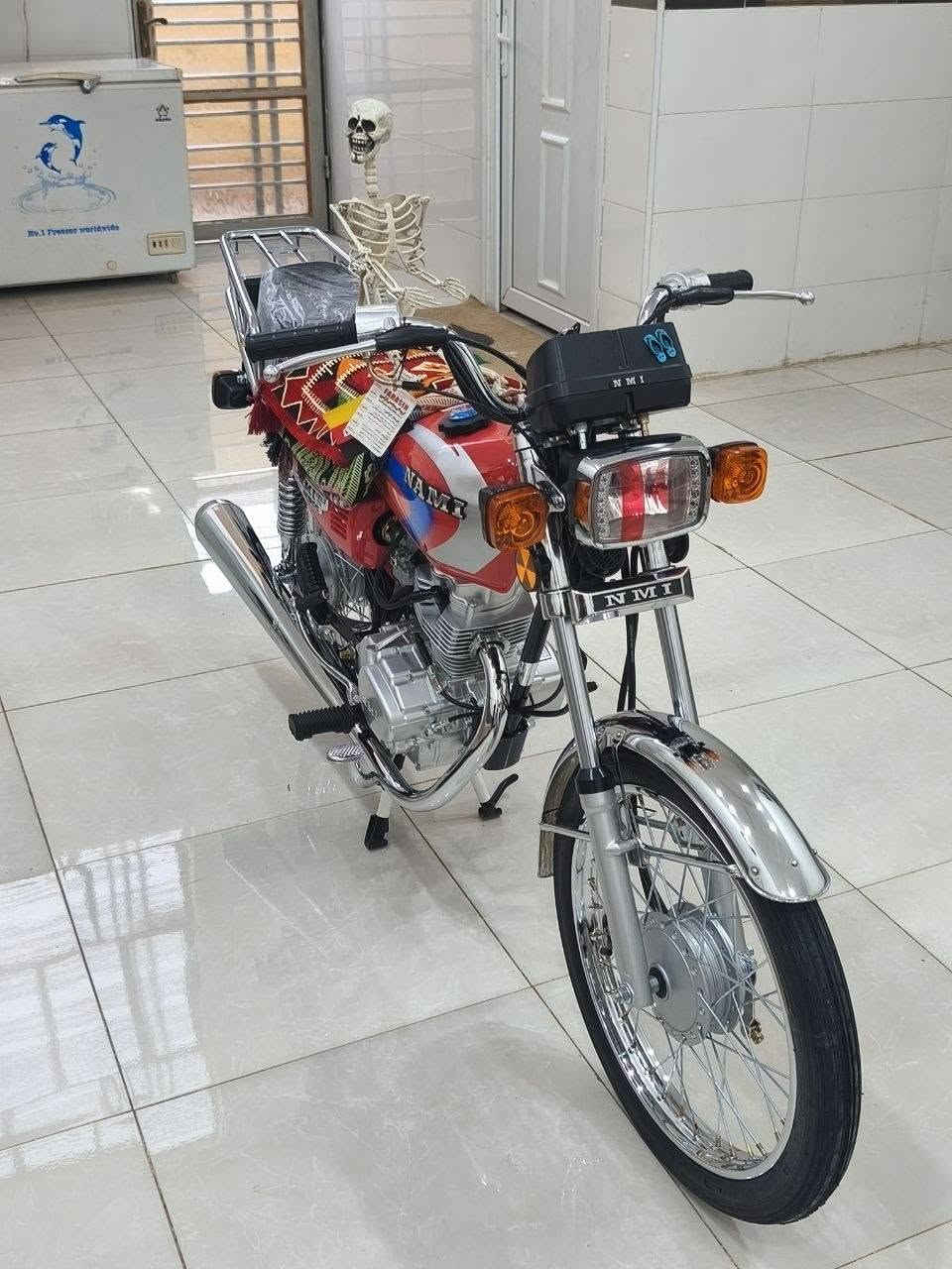 للبيع تعمير شلامجه برغي مابيه مو اصلي
صار اقل الشهر معمره اول تبديله دهن
كفاله عامه 
اوراق سكنررر شاصي موديل 27
المكان بابل الحمزه الغربي
***********
