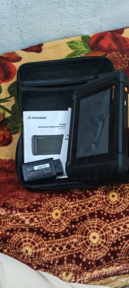 للبيع جهاز فوكس ويل   جهاز فحص وصيانه وبرمجه  جميع السيارات امزون جهاز جديد على وضع الشركه  سعره 275 وبي مجال بسيط كلش  الاستفسار ***********  بي واتساب او تراسلوني خاص  وبخدمتكم
