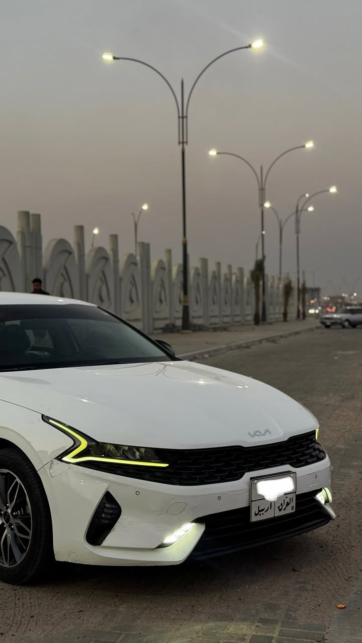 السلام عليكم
كي فايف لبيع 
البصره حي القضاة
مديل 2022 اربيل 
ماشيه 107 
سياره جديده بيها بارد بالبنيد وشخط بالباب 
مكينه كير مكفول 
بصمه تشغيل عن بعد حساس امامي خلفي كشنات جلد مرايا جانبيه شفط فول ماعدا الفتحه 
السعر 190 
***********
