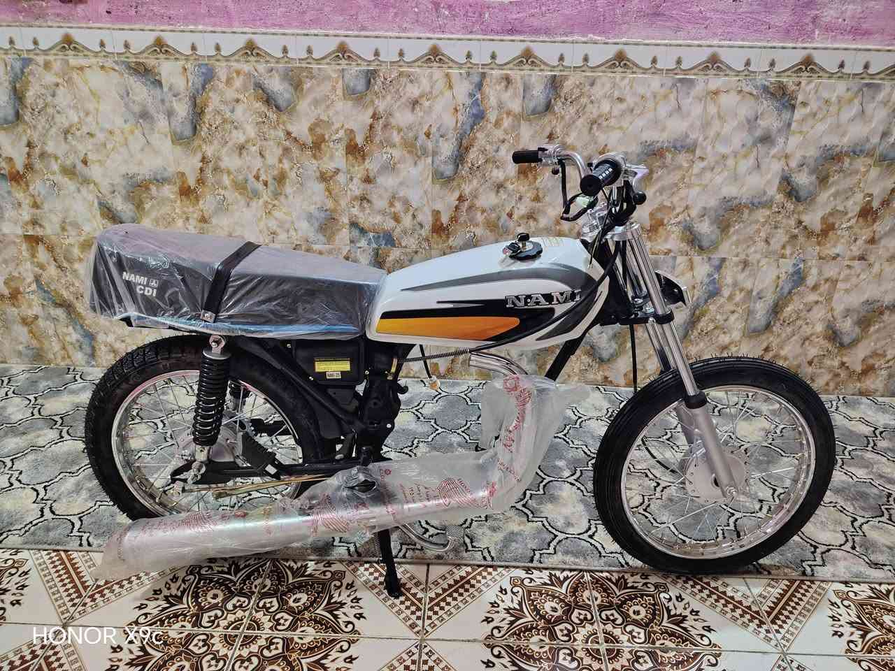 دراجه للبيع مكان ميسان 50)***********5 بدون
