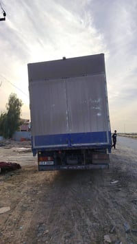 بدي للبيع مال اربعه ونص  ارتفاع 2.90 وعرض 2.50 طول 7.30 07738232251