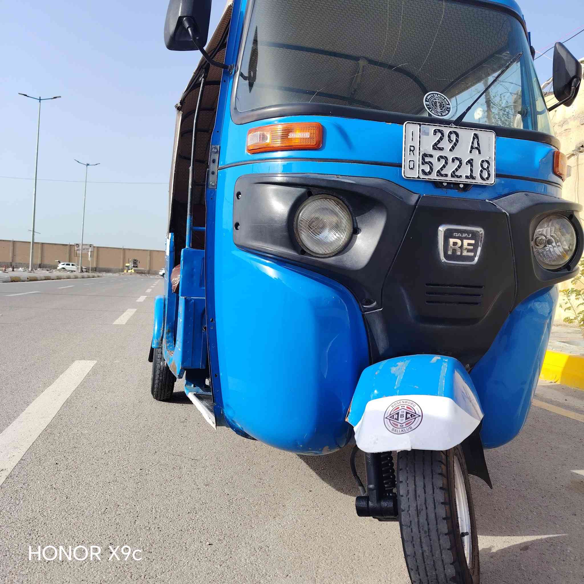 سلام عليكم تكتك موديل 20شهر 12 رقم سنويه واصط تكتك نضيفه نضافتهه ميه احله من الصوره بيهه طخه بل صفحه مكينه مجغته اصلي المكان واصط نعمانيه سعر 6850 وبيهه مجال ***********
