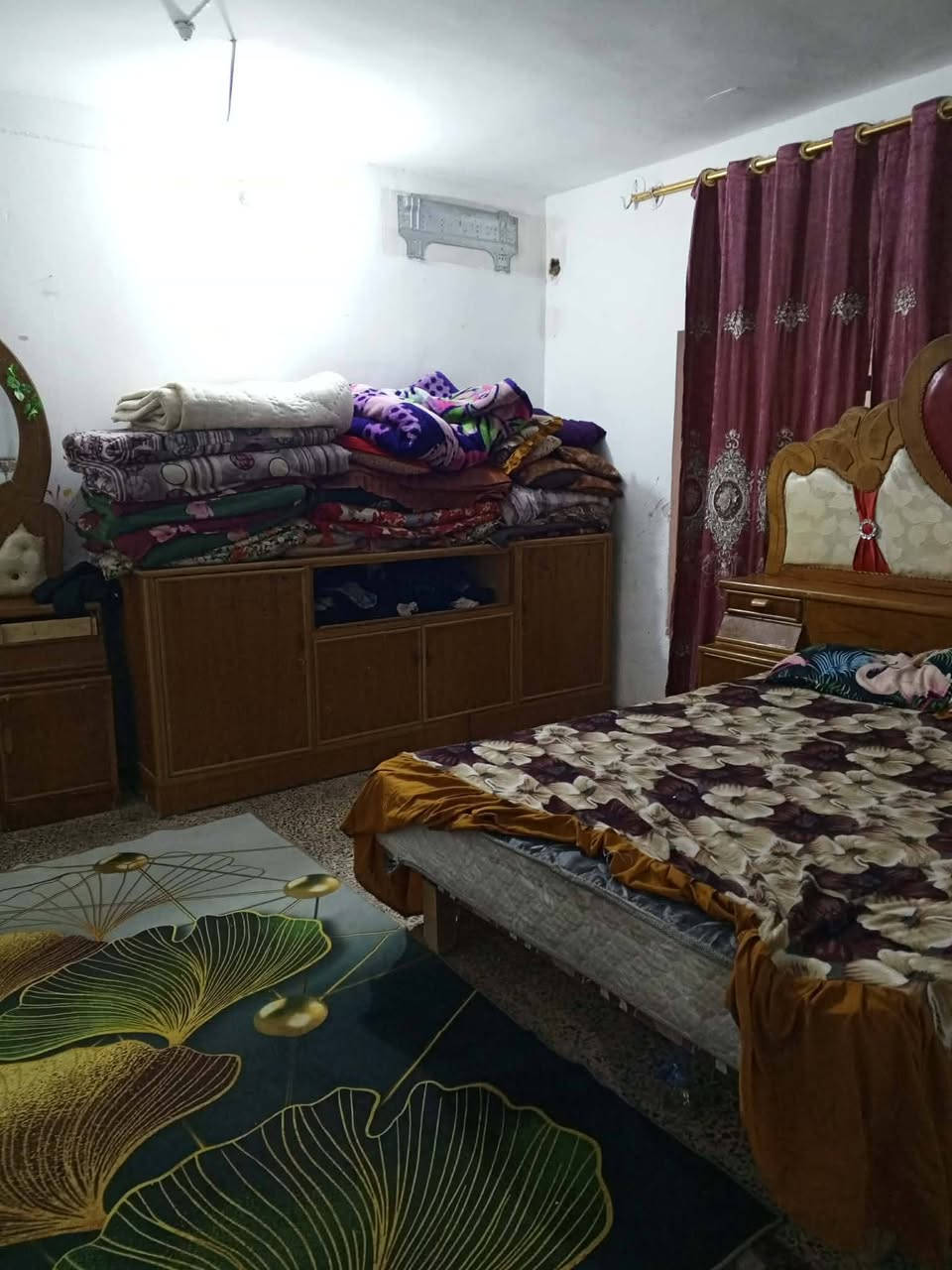 السلام عليكم
بيت للبيع طابو صرف المساحه ٢٥٠ متر العنوان بالسده حي النصر الاول قرب مولدة حميد البيت طابقين تفاصيل البيت غرفه وصاله وستقبال ومطبخ ومجمع صحيات وطارمه وحديقه الطابق الثاني غرفه وبيتونه السعر المطلوب ( ٧٨ ) مليون وبي مجال الاستفسار / *********** // ***********
