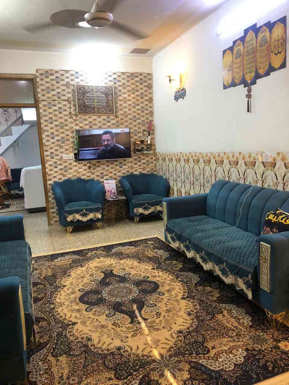 دار طابو صرف للبيع مساحه ١٢٥ متر يحتوي ع غرفتين واستقبال ومطبخ وصاله وصحيات داخليه وخارجيه في منطقه التجاره يم جامع سعديه للاستفسار الاتصال على الرقم 
***********
