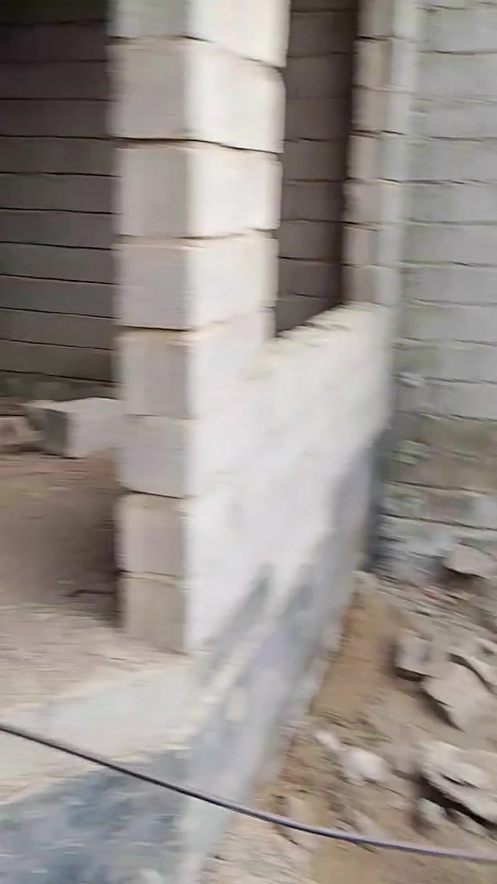 هيكل البيع المساحة 250 موقع هبهب مقابيل جامع شيخ حمزه  واذا اكو مراوس بدور الزراعه ونتوالم واتساب اواتصال ***********

