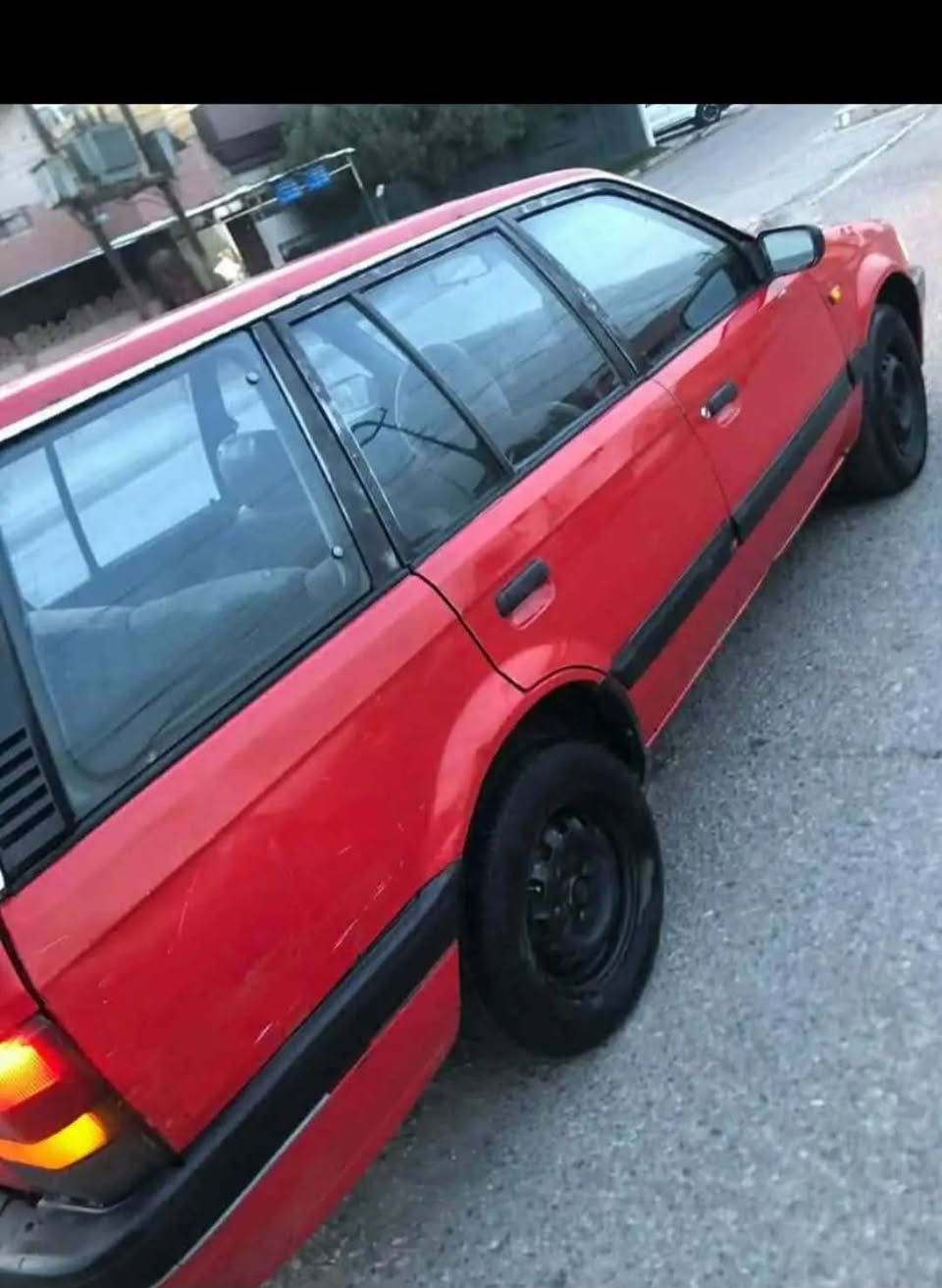 سلام عليكم
مازده 323 

رقم مسطرة الدولي هزة جديدة سنوية ل 2030 

السيارة ب اسمي تحويل و وكالة شرط

كابون بانزين ورقي طخم جديد تايرات جديدة 

مكينة جديدة لا صرف ولا نفخ 

وايرمنية شغالة 

النظافة كدام العين 

طالب عليها 30 وبيها مجال بسيط 

***********
