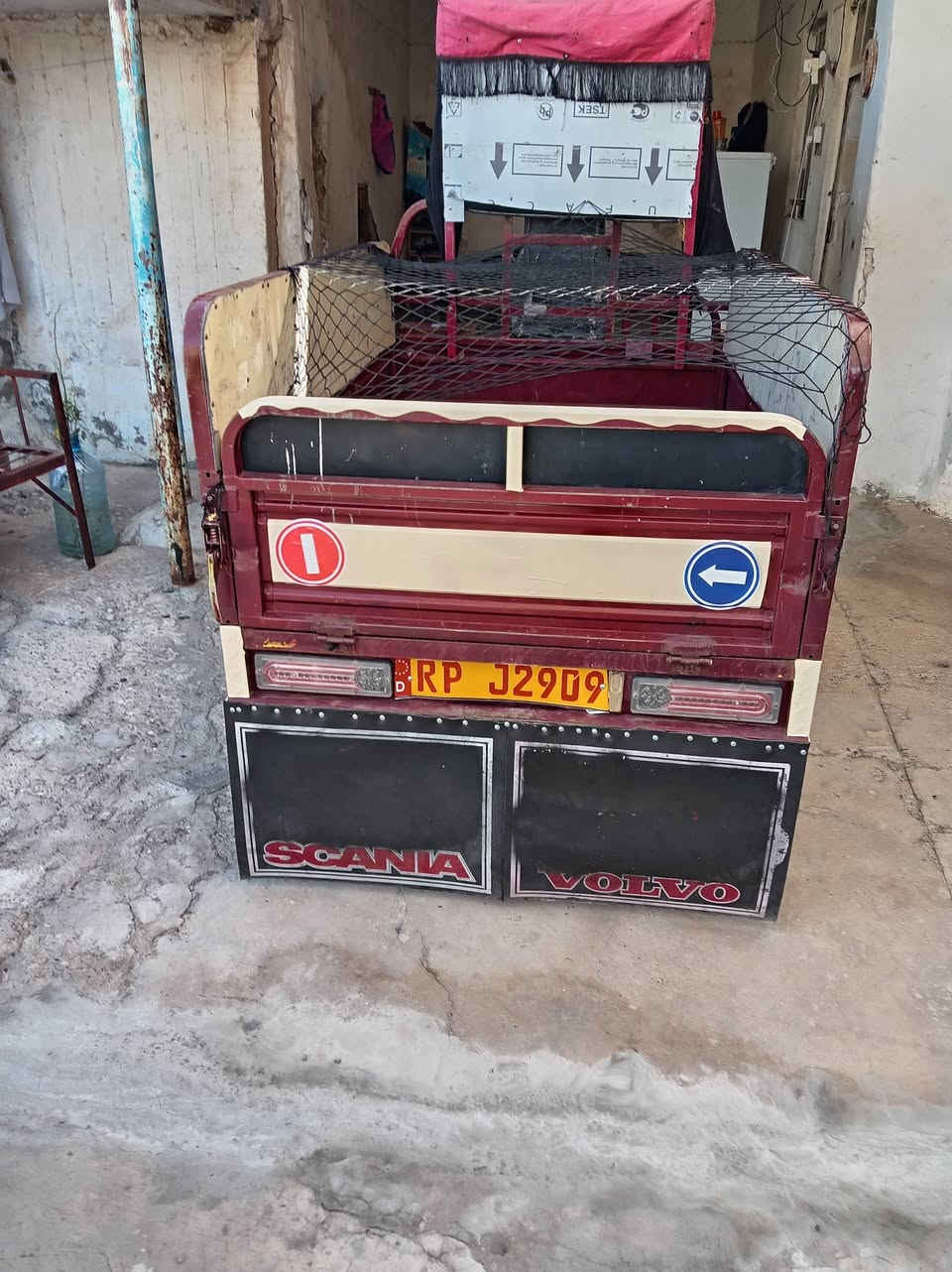 ستوته للبيع موديل 24 سعر 1,900 ***********

