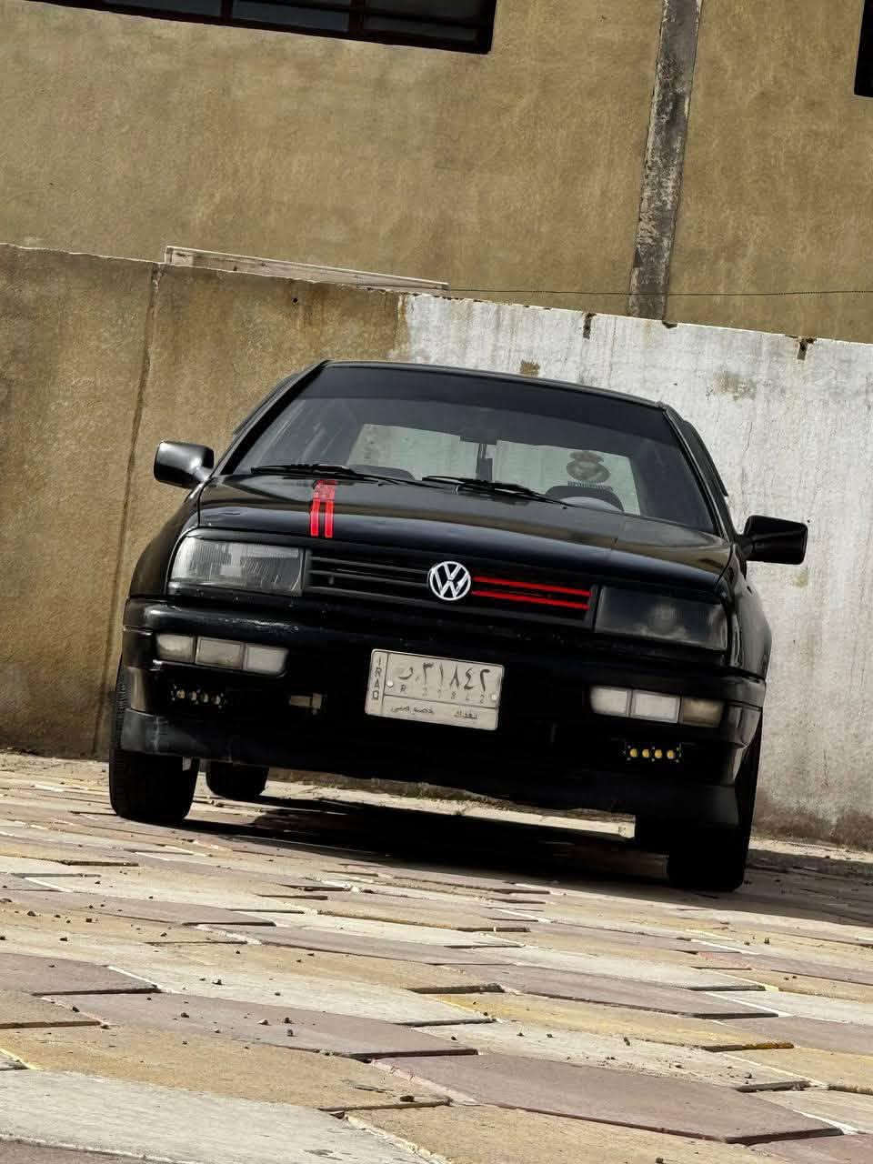 السلام عليكم من. رخصة حجي ليث كولف ڤنتو موديل 1994
باسمي تحويل ثاني يوم 
صدر خلفي امامي جديد 
منضومة هواء جديدة 
تخم تاير نضيف 
 كمبرسير جديد بخاخ جديد بطل جديد ((مابيها غاز))
ايرفلو جديد تي بي اس جديد جوزة رباعية جديد 
السيارة كلش حلوة بيها ملاحضات بنيد مبدل لو نيلي يرادلة صبغ او تغليف فابلون 
غرفته جديدة بمعنى الكلمة الكهربائيات شغاله محرك نظيف كلش الكير خير ونعمة مبدل قبل فترة كير اوتوماتيك للاستفسار الاتصال ع الرقم *********** العنوان بغداد ابو غريب
