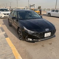 النترا ٢٠٢٣ • اسود • حادث امامي