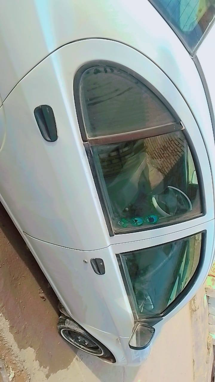 السلام عليكم هاي الطيبه موديل 18. رقم جديد السياره بدون فتح وتبديل مكفوله مكاني ديوانيه مركز تخم تاير مكينه وكير وحداديه جاهزه مصبوغه عام جماليه السعر جوه الشوك 40. وبيه مجال مستعجل الشراي يتصل ويدلل ***********
