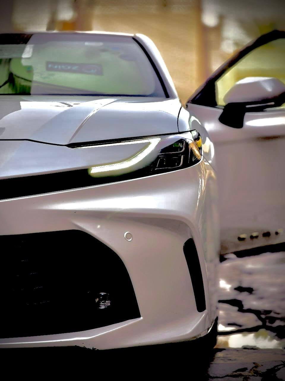 السلام عليكم توجد كامري 2025 عبد اللطيف جميل مواصفات le بانوراما ويل 18 سبورت هايبرد وبانزين ماشية 24 الف كيلو رقم بغداد بأسمي مكان السيارة حي الخضراء سعرها 277 ورقة وبيها مجال 
للاستفسار الاتصال على الرقم 
***********
