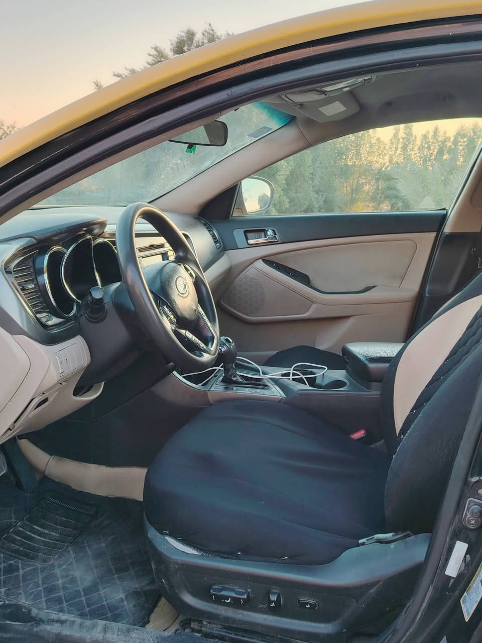 ألسلام عليكم اوبتيما وارد امريكي موديل 12 بيه جاملغ امامي نظيفه ***********0
