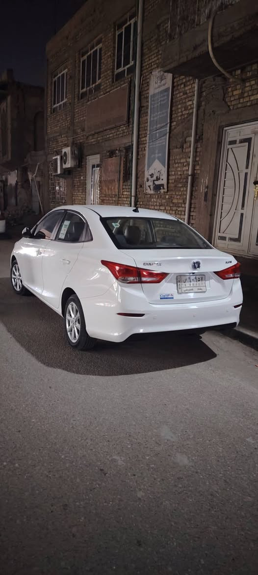 كل عام وانتم بخير
شانجان السفن مديل 2023 ماشيه 80 الف سياره رقم بغداد ما مطلوبه فلوس يعني تحويل مباشر السياره كفاله بيهة بس بارد  يم قبق البانزين امبدل دهن الكير فلتر شوته فلتر تبرين كله جديد بارحه بدلتهم بالشركه و ما بيهة اي نقص كله شغال تبريد ثلج
السعر 85 مكان السياره بالبصره الشراي يتصل ***********
