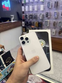 16 برو ماكس ذاكرة 256 بطارية 100 مشحون 106 فقط ماستر مع كامل ملحقاته ن...