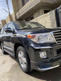 لاندكروز موديل 2012 للون اسود رقم اربيل .. محرك 6 اسلندر غير مفتوح وال...