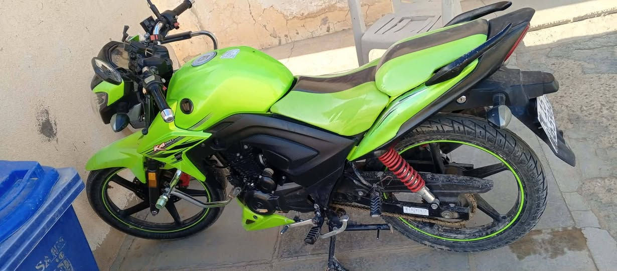 هاوجي Ak
مرقم موديل 21 سعره 14 بي مجال رقم ***********
مكفوله الدراجه
