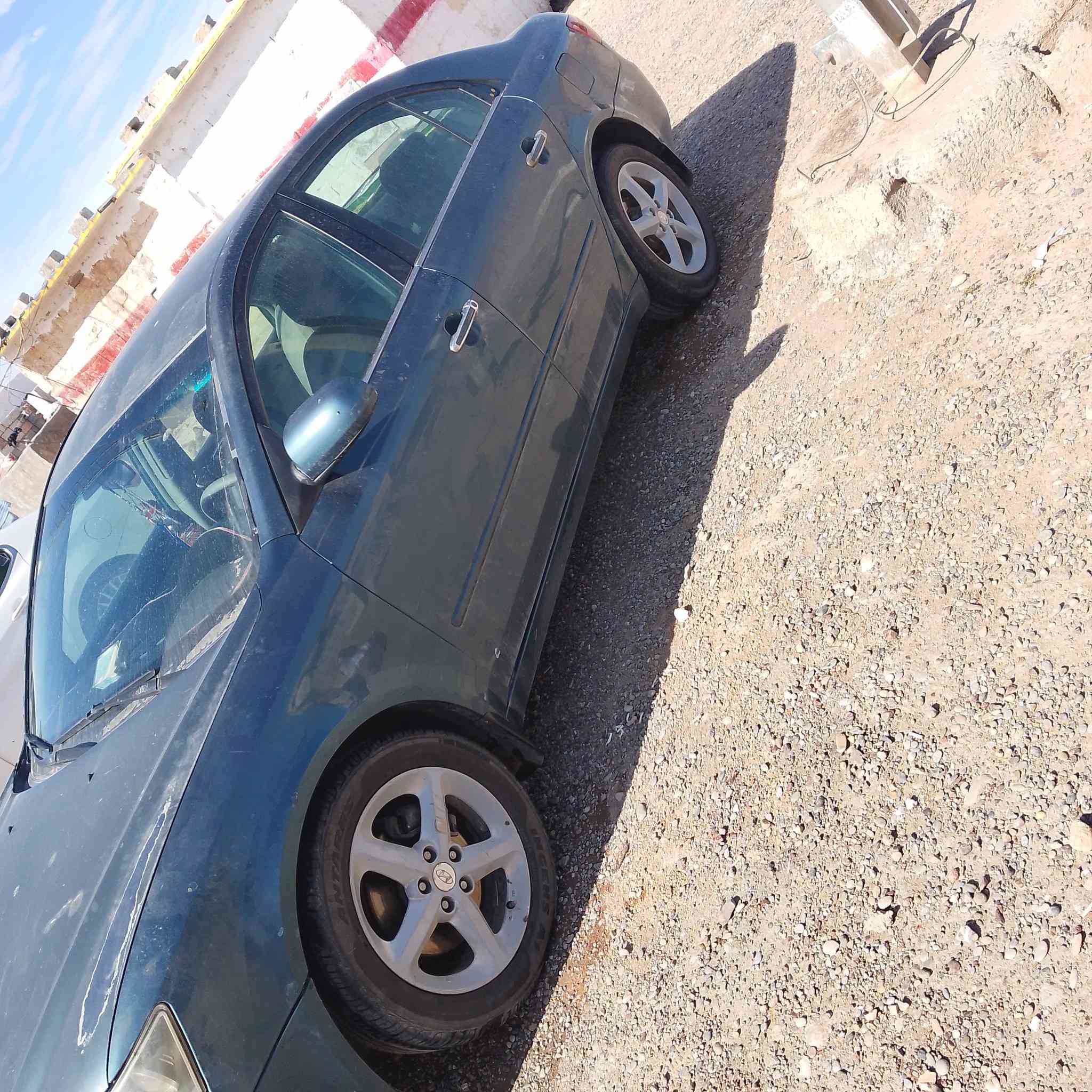 سوناتا 2006 محرك 6جديد كير مكفول صدر جديد
تخم تاير باتري جديد 
تبريد شغال سياره مكفوله من الضربه مصبوغه عام سبب الجراد دواخل قطرة صبغ ممصبوغه رقم بسمي بغداد سعر 95 وبيها مجال غير متواجد على الفيس للاستفسار ***********0عنوان بغداد
