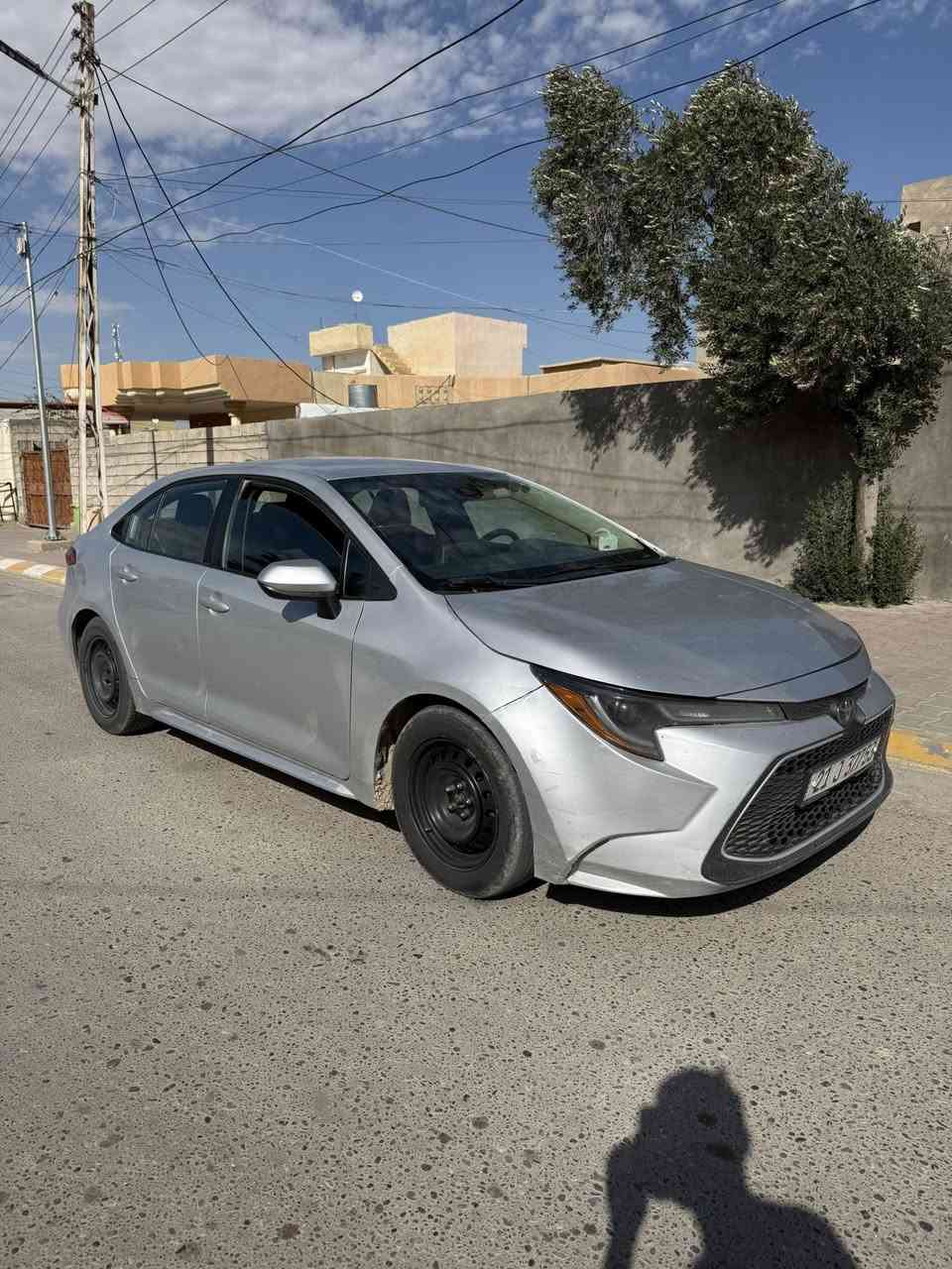 كورلا 21
سنويه وهزه جديد
گير محرك ما مفتوحات وبلشرط
الضرر قطعه وحده واضح بلصور 
مكانها بلعلم 
السعر ١٣٥ وبيها مجال للشري
***********
