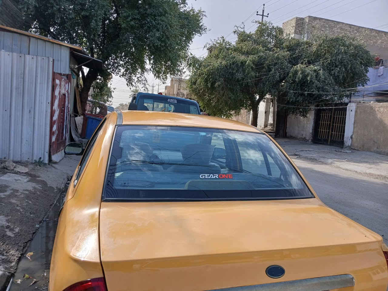 السلام عليكم طيبه موديل 2015 تدفئه تبريد مكينه كهربائيات كلهه شغاله شواصي رقم بغداد  بأسمي تحويل مباشر هيئه غرامات مصفره  مكان السياره بغداد  السعر 34 بيهه مجال 

***********
