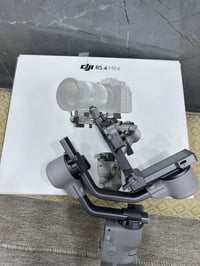 رونين RS 4 MINI نظافة 100‎%‎  اشتريته قبل اسبوع  للامانة مستخدمة مره و...