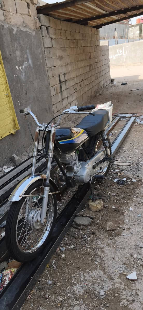 سلام عليكم دراجه البيع كفاله عامه نامه الصلي ادوات ادوات مكان البصره ابو خصيب رقم هاتف ***********
