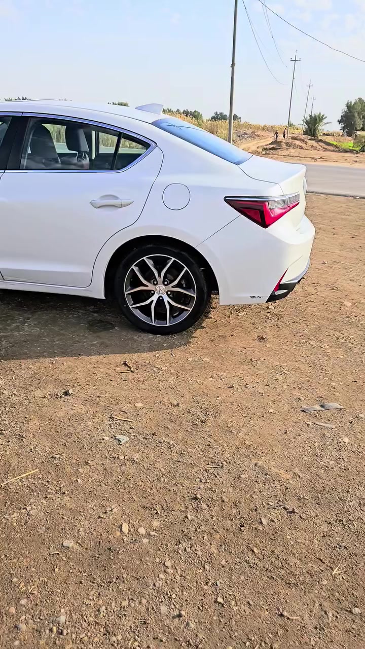 هوندا اكورا للبيع والمراوس 
  موديل ٢٠٢٠٠معوقين بغداد  
محرك ٢٤٠٠
كير عادي  واوتماتيك 
 شفتات  بالستيرن  للعادي 
كشنات  جلد 
تدفئه  كشنات  
وضعيات  كشن  حفظ
الايت  اوتماتيك  يعني  يشغل عللي وتاصي  حسب  طريق 
لايت  زنون  
بنوراما 
شاشتين  ١ اندر ويد  و٢ كار  بلي 
تشغيل  عن  بعد  
جامات   عن  طريق  البصمه  تنزل 
رادار  امامي  وخلفي  
 مثبت  سرعه   
ومثبت  عدم نحراف  
قياده ذاتيه
 حادثها  جاملغ ايمن جهه اليمنا   والجاملغ  الجه اليسرى والباب   بيهن صبغ   
 ايرباك  دركه  فقط   طاك 
تخم  تاير جديد
باتري  جديد 
ماشيه ٨٦ الف ميل
حداديتها ٥٠%
نقصها  شباك امامي 
١٢٥ وبيها مجال  حق نواقصها


**إذا كنت صاحب هذا الإعلان وتريد حذفه لأي سبب، رجاءا أرسل رسالة إلى الدعم الفني**