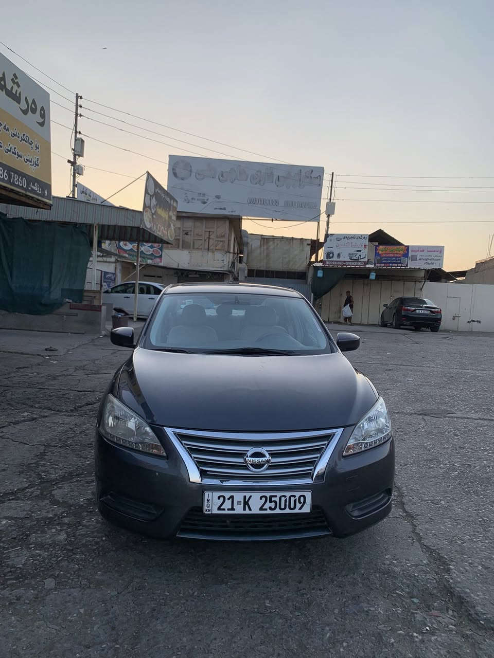 نیسان سێنترا ٢٠١٩
سەیارەکە خلیچییە
بێ بۆیاخە سەنەوی تازەیە 
سەیارەکە زۆر تازەیە 
٧٠٠٠٠ڕۆشتوە بەس ماشااللە ئەوێ
بۆزانیاری زیاتر***********
