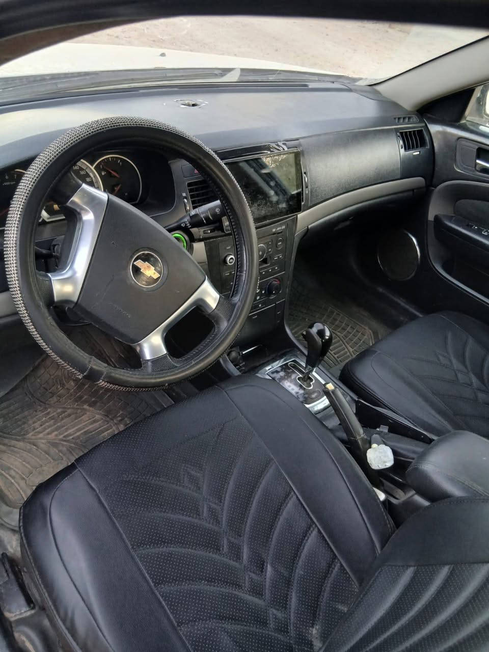 شوفلرليت ابيكه موديل ٢٠٠٩ رقم أربيل بيها ٣ قطع بدون دواخل السعر ٦٥ وبيها مجال الاتصال على هذا الرقم ***********
