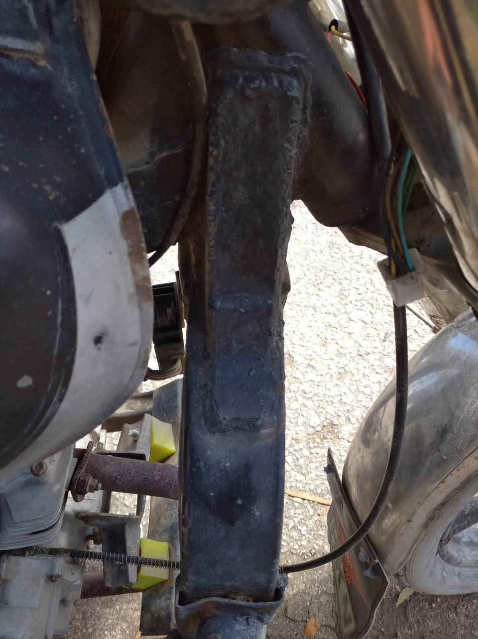 سلام عليكم ستوته للبيع كلك بيه باج بركبه تقويه موضح بالصورة باقي الشاصي كفاله   بدي شرط لا خياس ولا لحيم اكسن جمره بجيس جديد كير بوكس جديد وجه كامل جديد دبلاات جديد جاهزه مكانه نجف قضاء المشخاب للاستفسار اكثر عله هاذه ارقم ***********السعر ب600وبيه مجال للشراي
