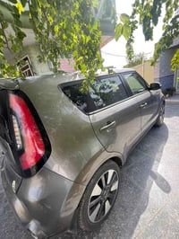 كيا صول 2016 سيارة فول مواصفات بانوراما , مكينتها  2000 نظيفة ,حدادية ...