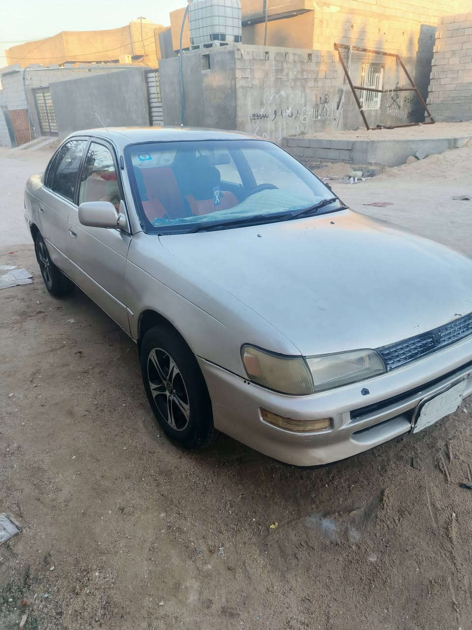 السلام عليكم سيارة  كورلا   للبيع موديل 95 رقم بابل مشروع وطني تحويل مباشر مكينة وكير جديد طخم تاير جديد كهربائيات شغاله السعر 40 وبيها مجال بسيط للشراي مكان السيارة البصرة سفوان رقم صاحب السيارة ***********
