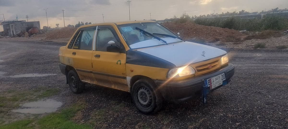 السلام عليكم سايبة للبيع موديل الفين وعشرة كير ومكينة وكسن جدد سعر 11ورقة
***********
