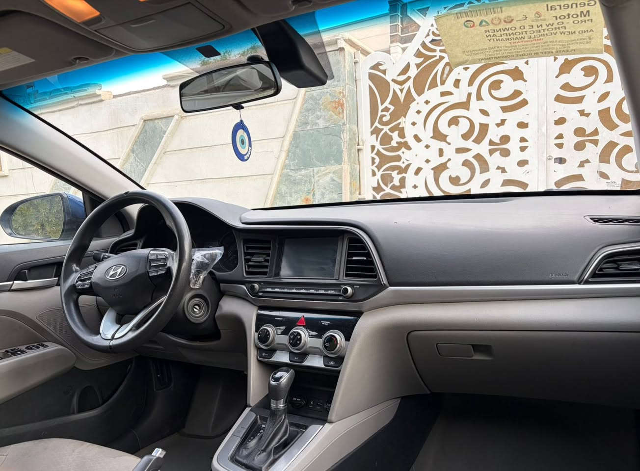 النترا 2019 امريكي
لون ازرق 
موصفات عادية
كامرة 
ويل كب 
والباقي الموصفات معروفة 
الصبغ بنيد وجاملغ جهة السايق 
وجامبغ خلفي وجنطة جهة الصدر 
بدون دواخل 
سيارة جاهزة 
السعر 116 ورقة 
مكاني بغداد العامرية 
رقمي ***********
