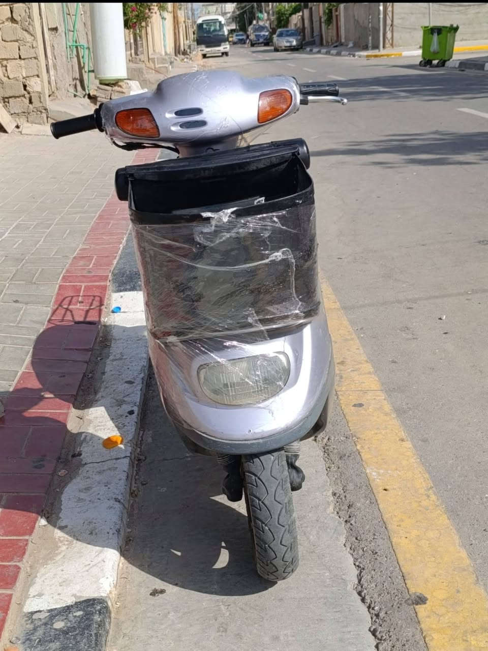 دراجه منغولي نضيه كهربايات شغاله  شلعه و معدل فول  كفراتها بلاديه العنوان كربلاء حي العسكري السعر 250و بيه مجال  للستفسار ***********
