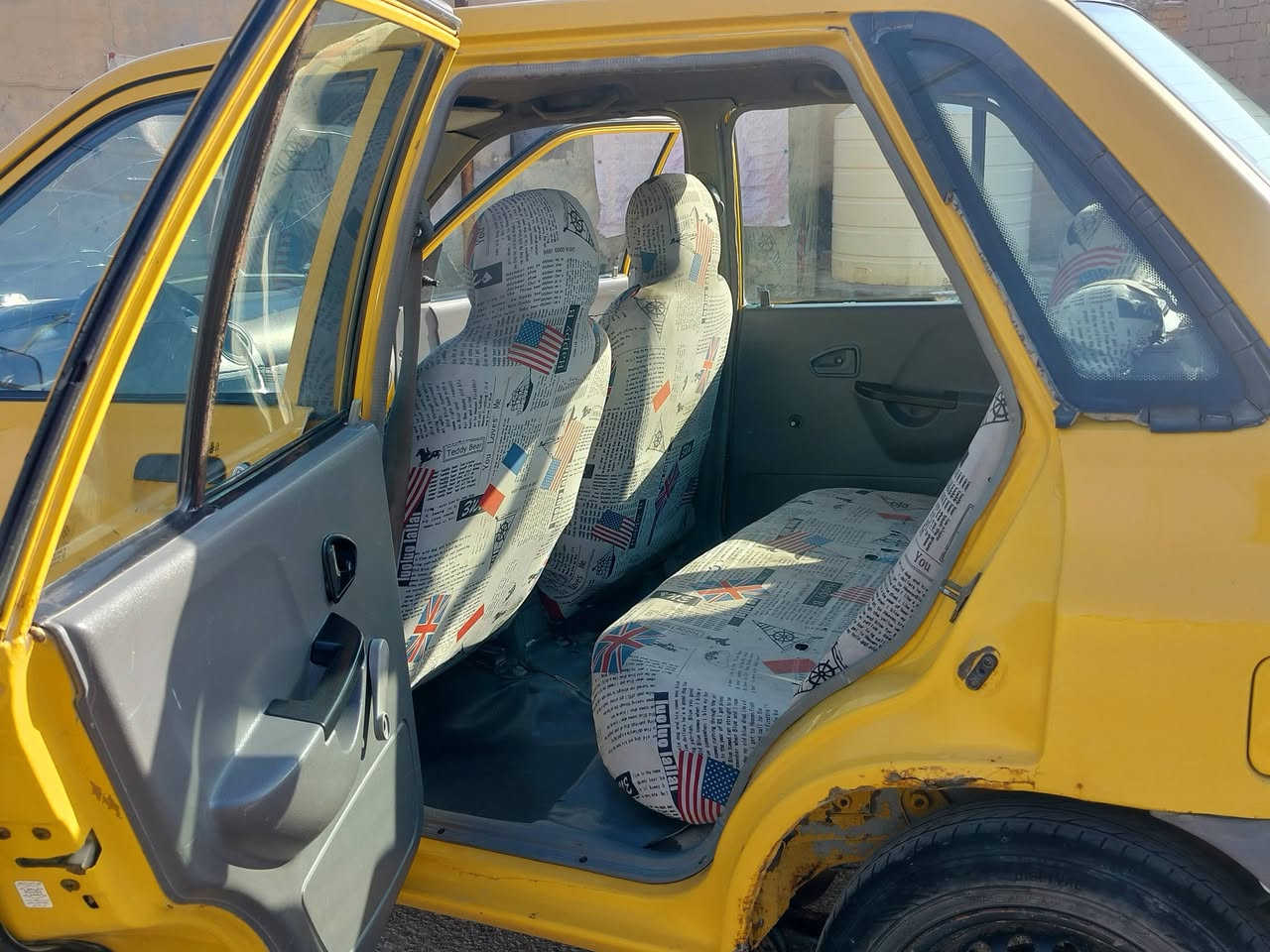 السلام عليكم سياره سايبه 2012 مكفوله من ضربه القويه مكينه تبخر سنويه لل27مصفره هيئه والغرامات رقم ألماني سياره بسمي سياره  شغاله مكاني الناصريه رقم الهاتف: ***********
