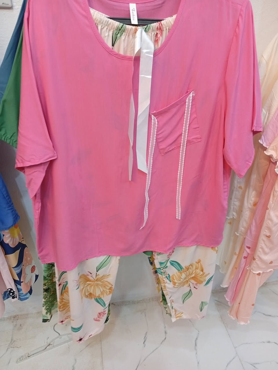 شارع الصيني مجاور مجمع


**إذا كنت صاحب هذا الإعلان وتريد حذفه لأي سبب، رجاءا أرسل رسالة إلى الدعم الفني**