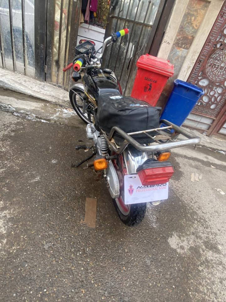 سلام عليكم دراجه نوع سيفان موديل ٢٠ اوراق كامله مكينه مكفوله تيرات جداد كهربائيات كلها شغاله السعر ب٤٧٥ وبيها مجال بسيط حك الجيه مكاني بغداد الدوره وهذا رقمي ***********
