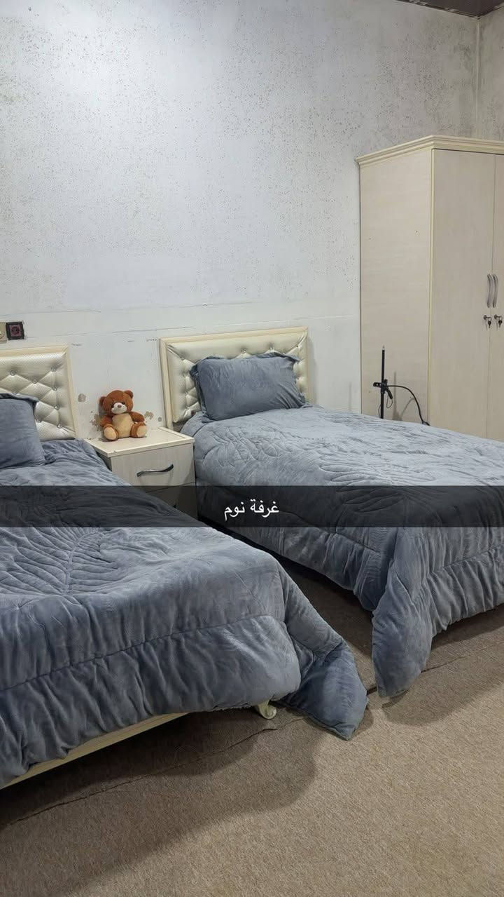 يالله بيت للايجار ستقبال وهول و٣ غرف نوم ومطبخ حار وبارد وصحيات فول مواصفات سعر الايجار ٣٢٥ ماي وكهرباء ع المؤجر عنوان  رحيم اوة


**إذا كنت صاحب هذا الإعلان وتريد حذفه لأي سبب، رجاءا أرسل رسالة إلى الدعم الفني**