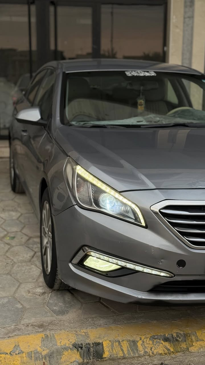 سلام عليكم سوناتا٢٠١٦
امريكي السياره كله ليبل واحد حادث دعاميه و خشم جاملغ امامي فقط نفسه مامبدل سياره جديده جاهزه كير ومحرك وحداديه كهربائيات تخم تاير جاهزه على كلشي 
رقم اربيل دولي سنويه ال٢٨ 
والسياره نفس الصور واحلى 
مكان السياره واسط نعمانيه 
السعر ١٢٨$ وبيه مجال بسيط. 
***********
‭٠٧٨١ ٢٣١ ٥٦٠١‬
