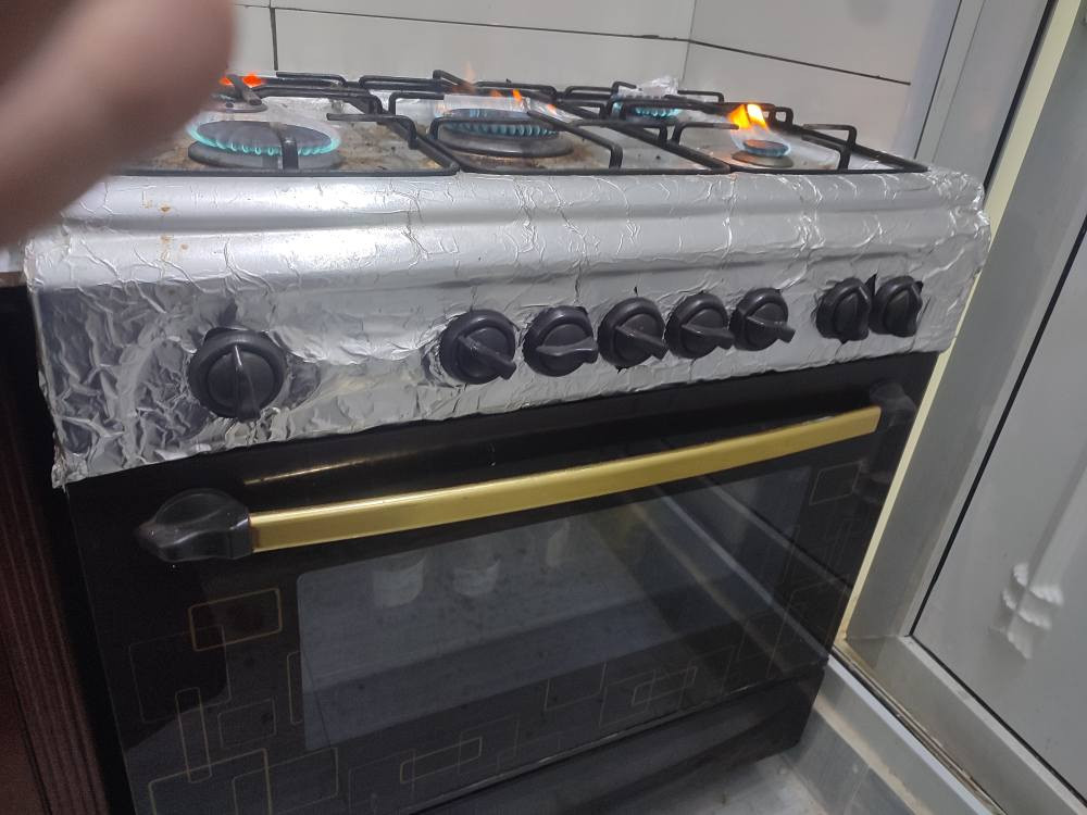 يا الله كنتور ابو 6طابقين مع طباخين شغالات ونار زركه واحد منهن مخلين سليفون بي صينيته كلش نضيفه للبيع شراي يتفضل خاص رقم لهاتف ***********عنوان ميسان حي شهدا عمارة, ميسان
