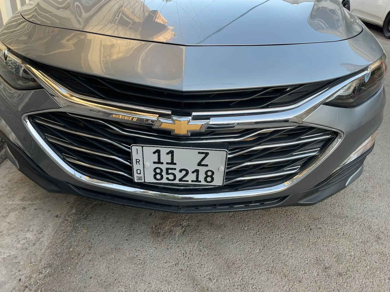 السلام عليكم 
ماليبو 2023 
وارد امريكي الحادث موضح بالصور 
ماشيه 5 الاف 
رقم بغداد 
12,200$$ وبيها مجال بسيط 
***********
بغداد الكريعات
