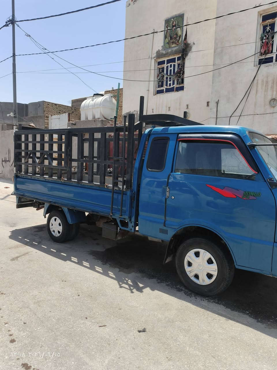 السلام عليكم كيا حمل 96 هو المواصفات السعر 70 وبيها مجال رقم الهاتف***********
