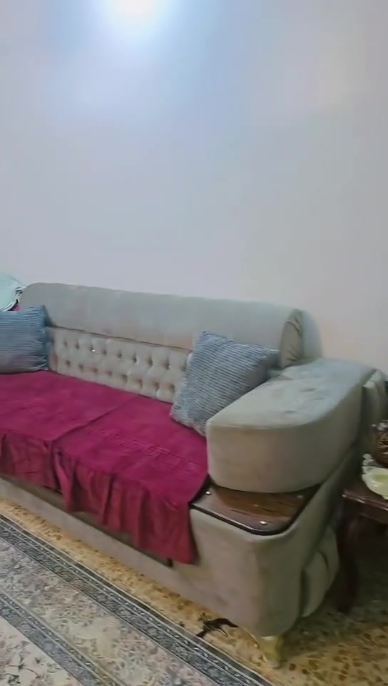 تخم مليون . كاونتر ب ٣٥٠ . سخان مع هيتر ب ٦٠ تنور ب ٢٥ . ميز مع ٦ كراسي ب ١٠٠ مبردة ب ١٥٠ ديوان ب ٣٥٠ مغسلة بيضة ب ٣٥ مغسلة سودة ب ٦٠ كامرات ب ١٠٠ غسالة ب ١٠ مكينة خياطة ب ٢٠٠ ميز بلازمة ب ٢٥ 
العنوان بيجي الشراي يجي خاص


**إذا كنت صاحب هذا الإعلان وتريد حذفه لأي سبب، رجاءا أرسل رسالة إلى الدعم الفني**