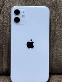 آيفون ١١ • ١٢٨ • بطارية ٨٢